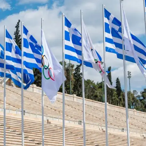 Hoisting Flag Printing in Dubai