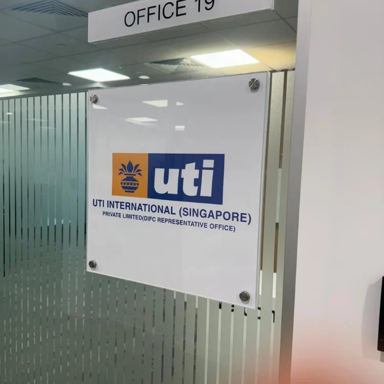 Professional name plate printing for corporate offices