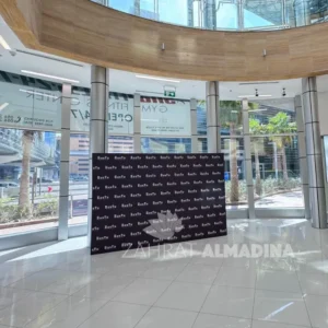 230x300cm Wooden Backdrop stand Dubai - Marina, JLT, Business Bay, DWTC, EXPO Site