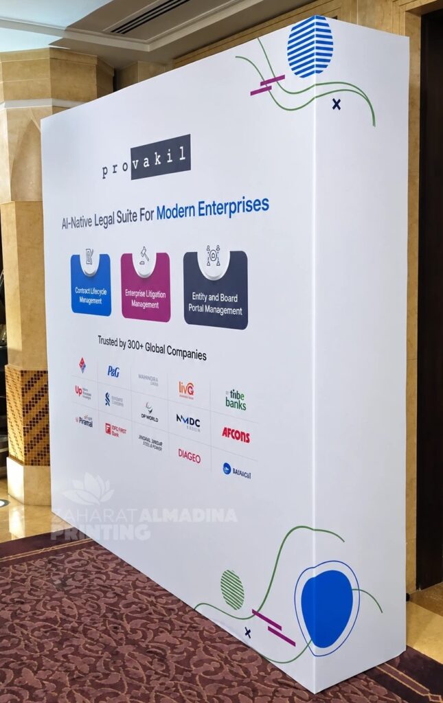 Backdrop Stands in Dubai 1
